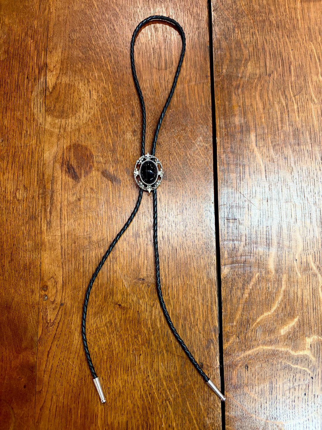 Vintage Style Oval Black Stone Bolo