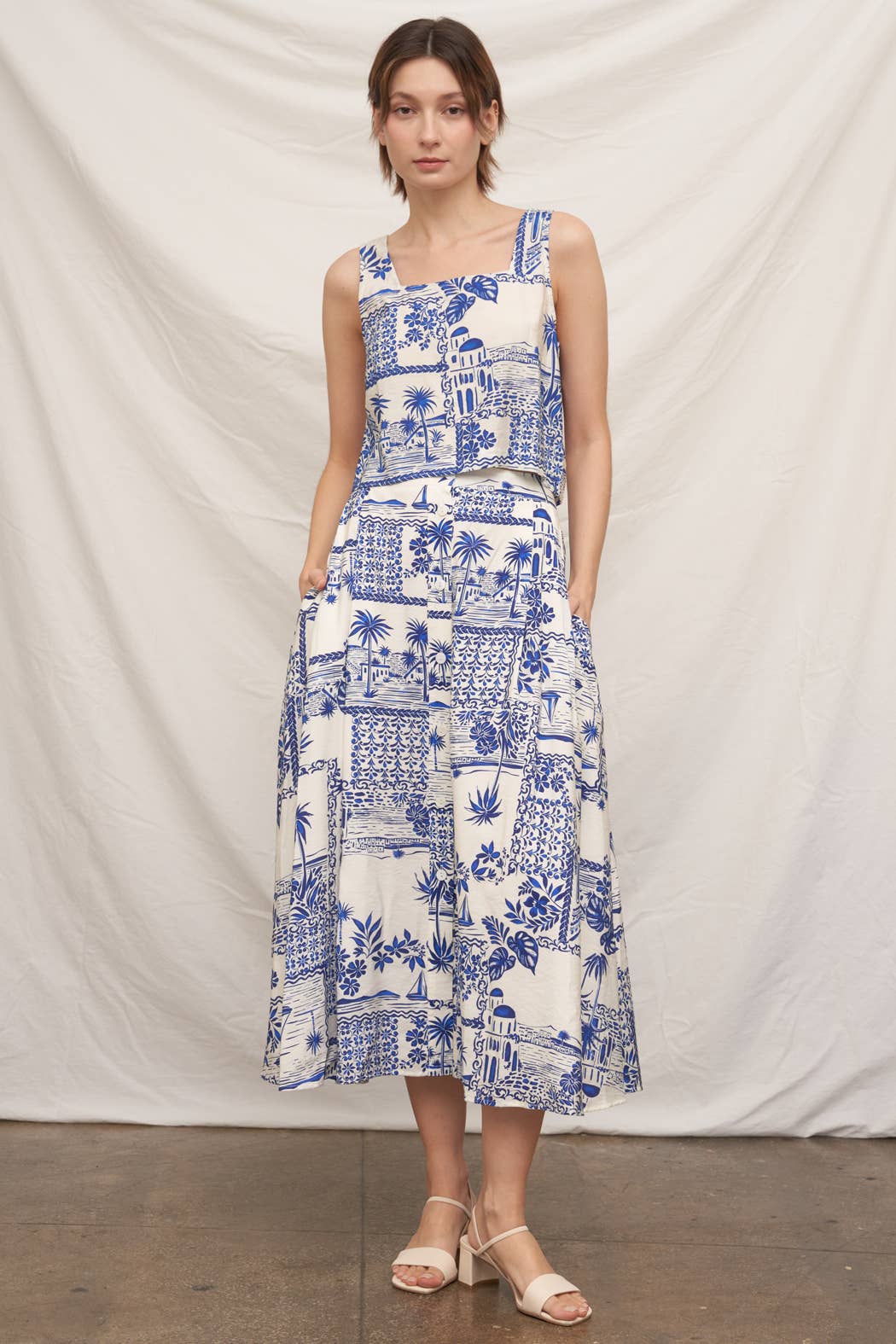 Printed Button Down Midi Skirt : White Blue