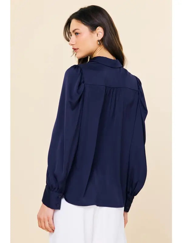 Oxford Blue 3Q Button Down