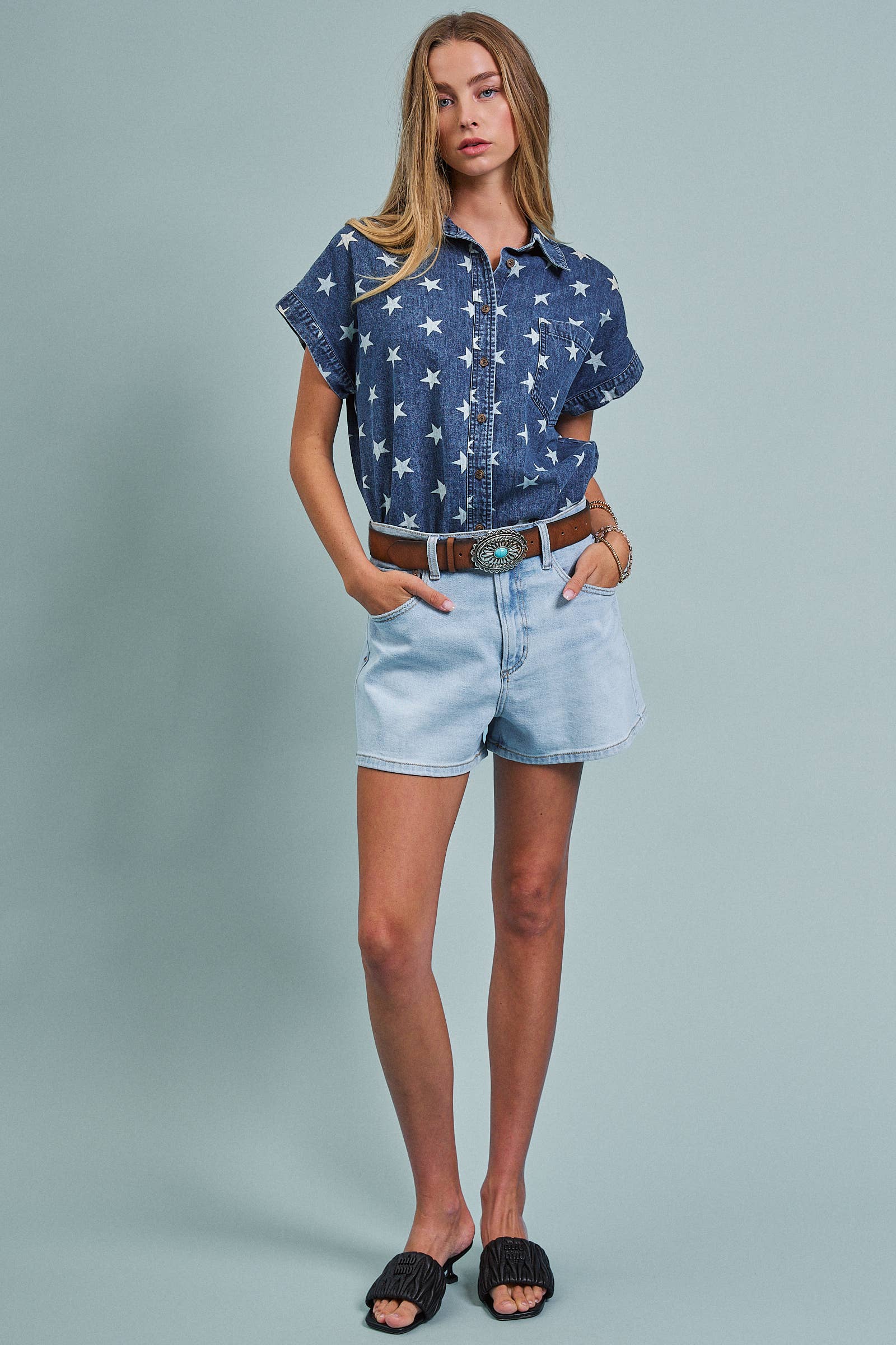 Star Print Chambray Short Sleeve Button Down: DENIM