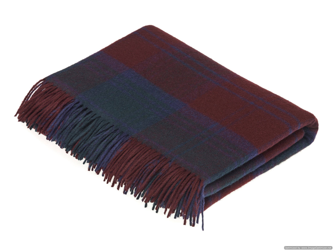 Throw Blankets: Antique Buchanan