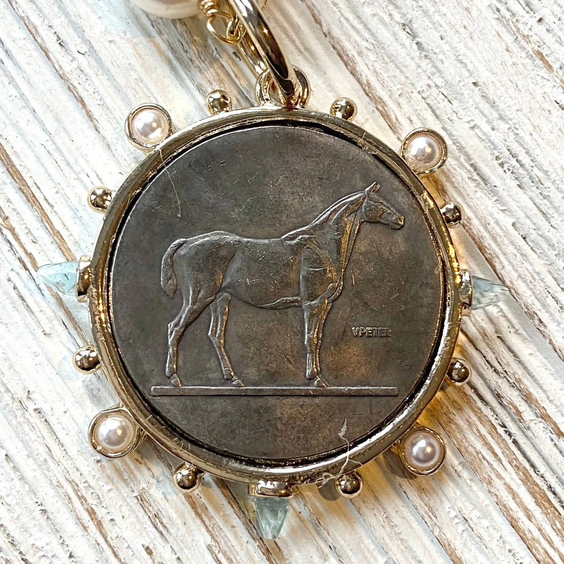 Equestrian horse pendant