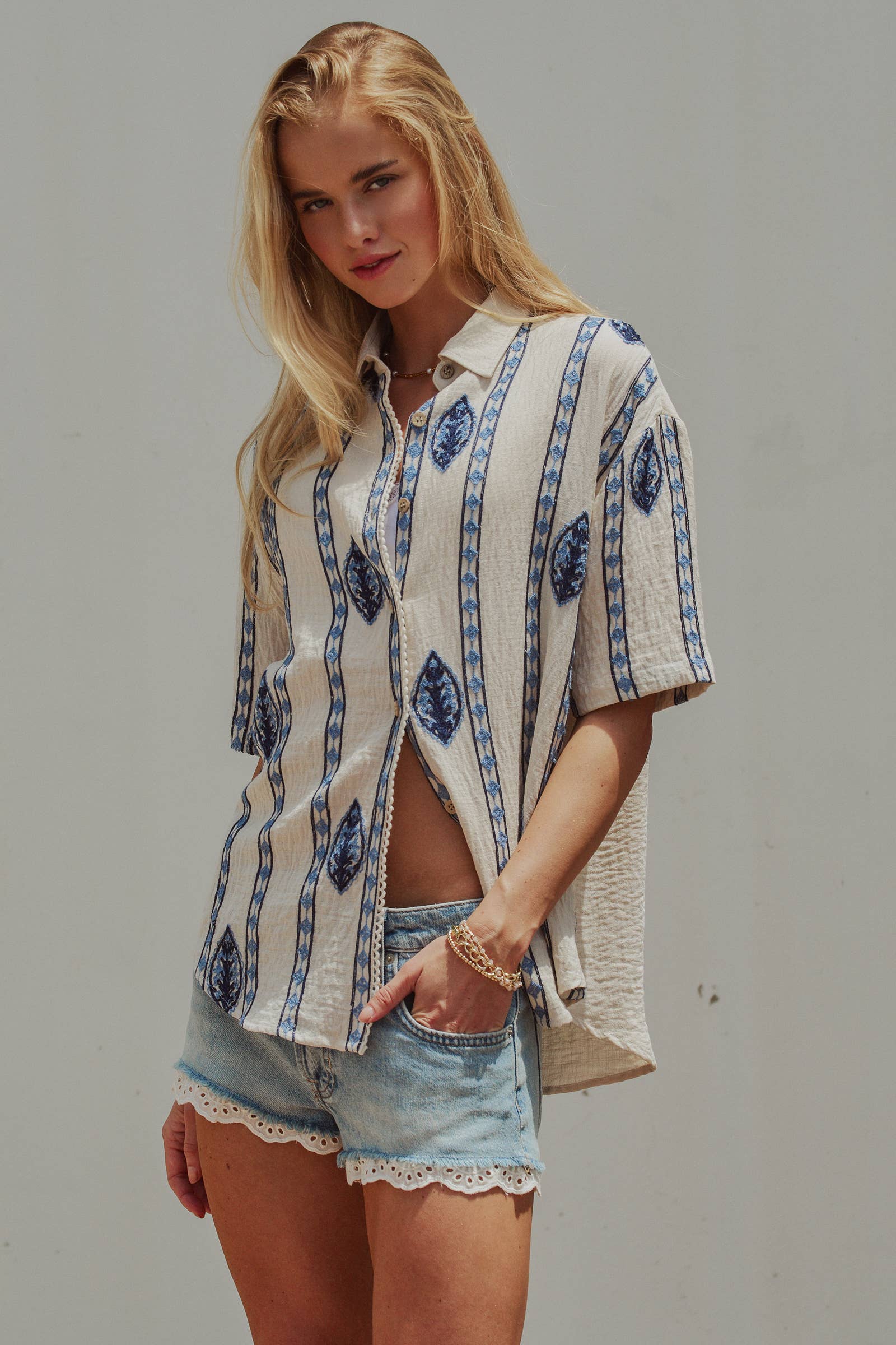 Boho Embroidered Linen Blend Resort Shirt: CREAM BLUE