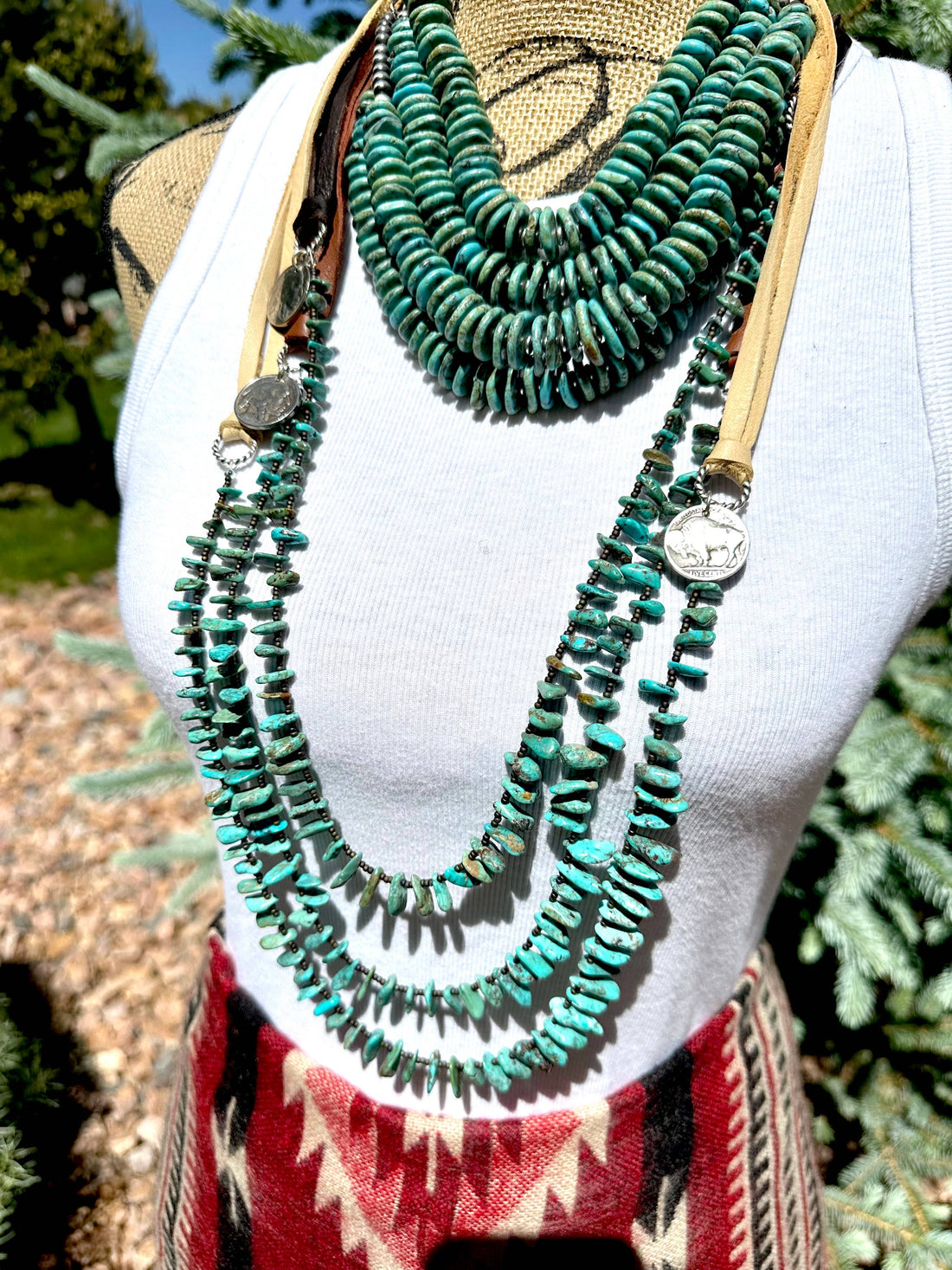 Graduated Turquoise Disk Necklace
