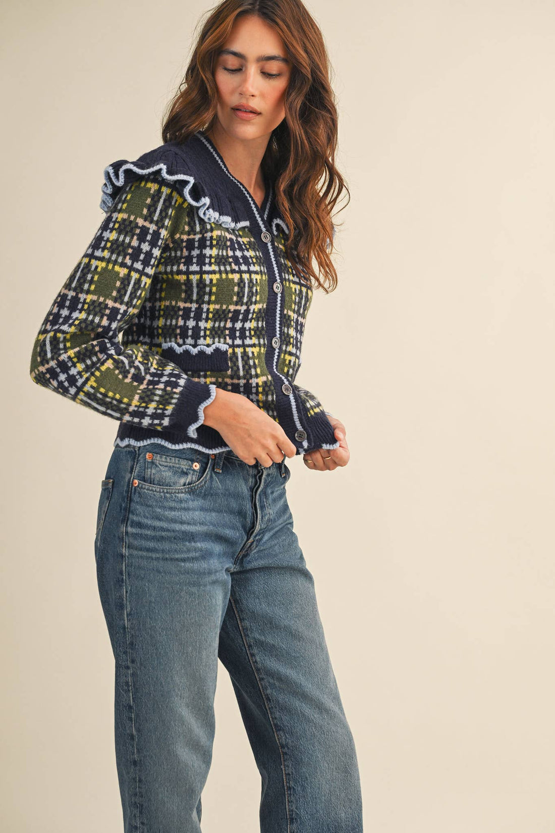 RUFFLED YOKE PLAID SWEATER CARDIGAN