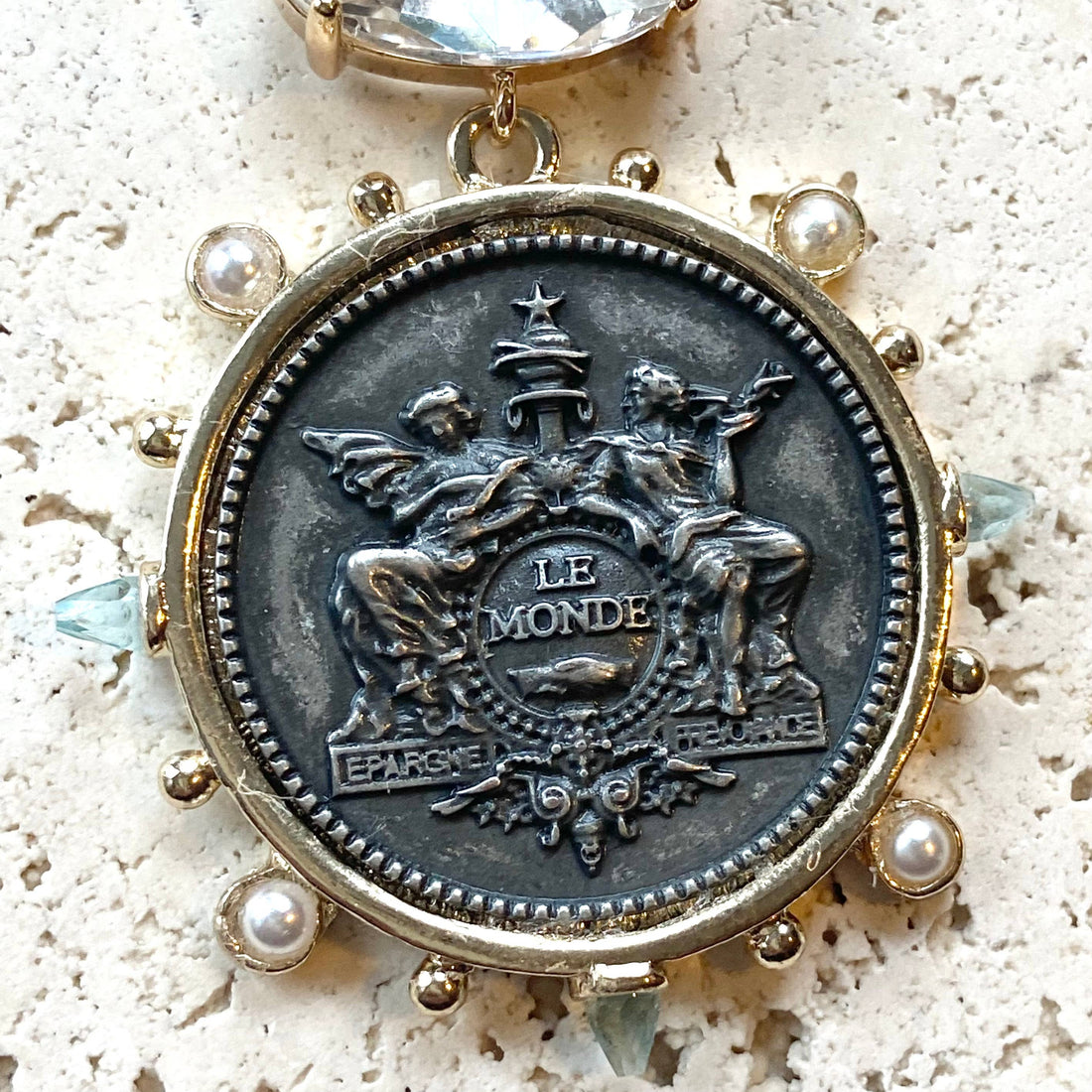 Equestrian horse pendant