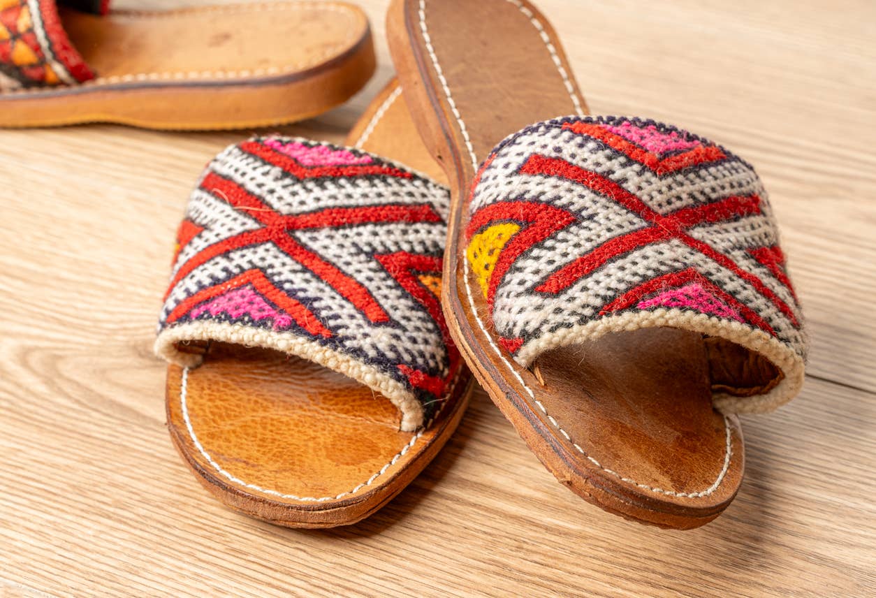 Moroccan Kilim Open-Toe Slides: US-7