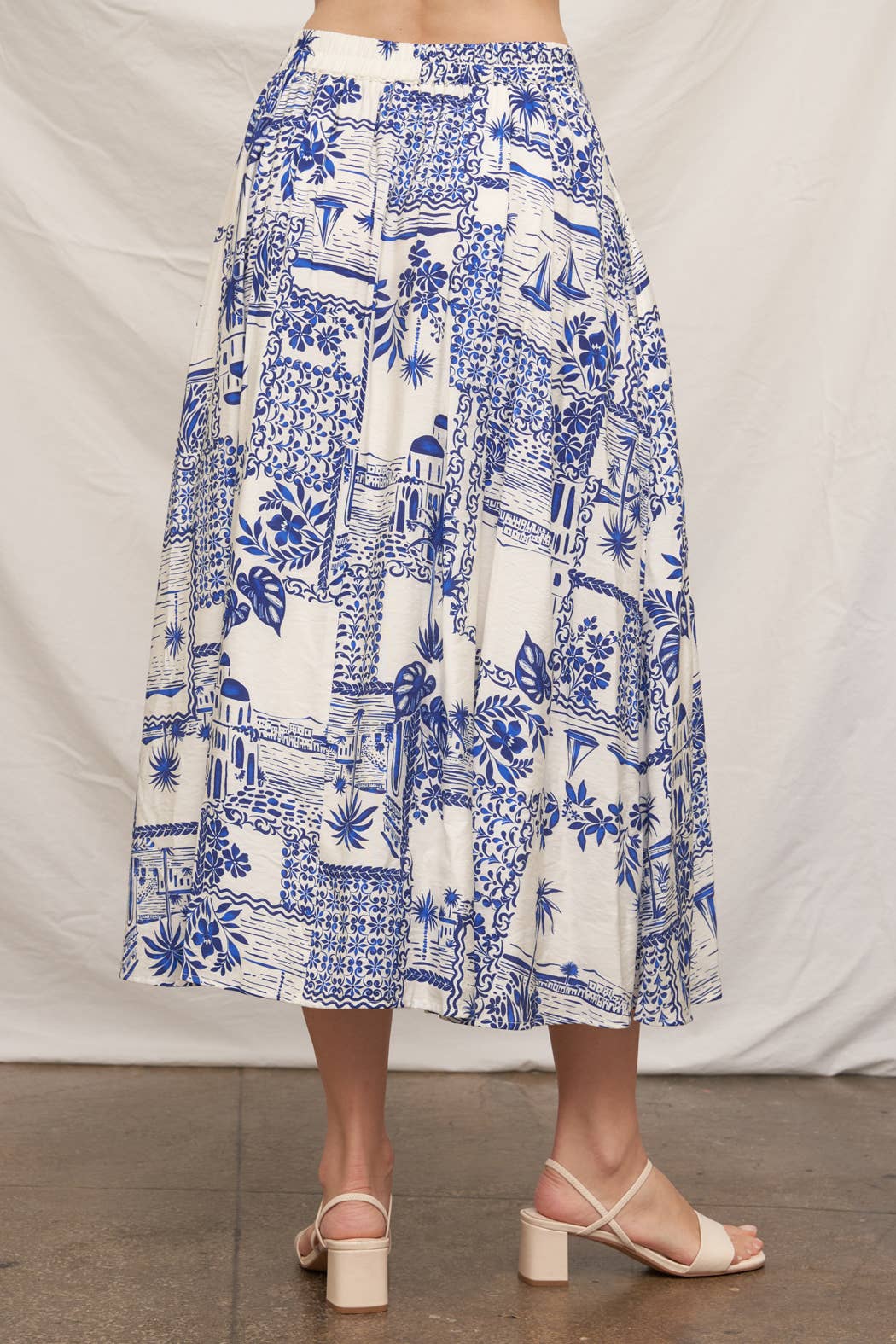 Printed Button Down Midi Skirt : White Blue