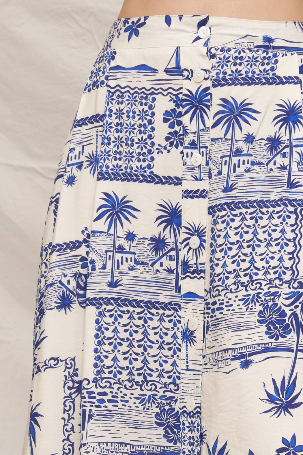 Printed Button Down Midi Skirt : White Blue