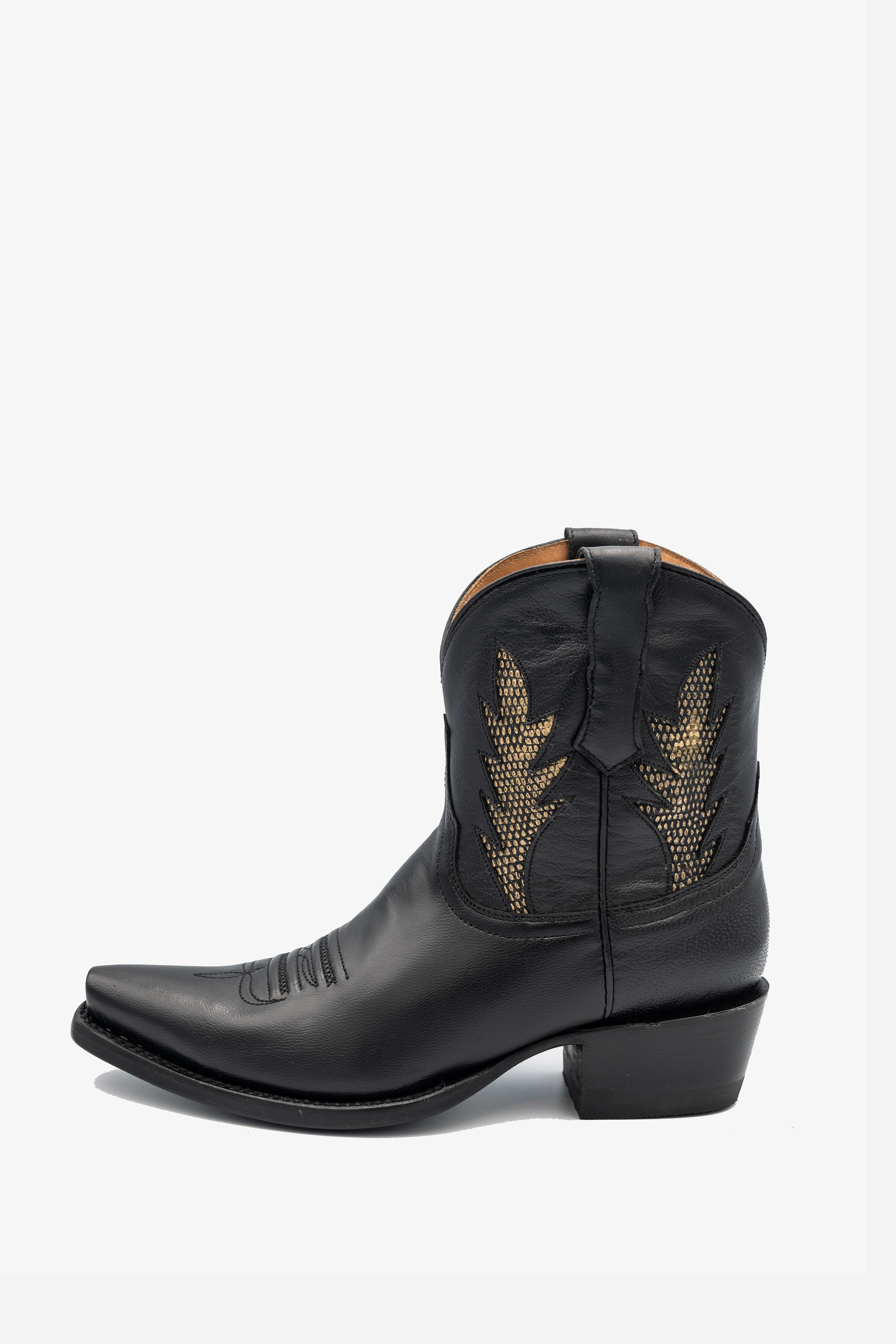 Lela Black Inlay