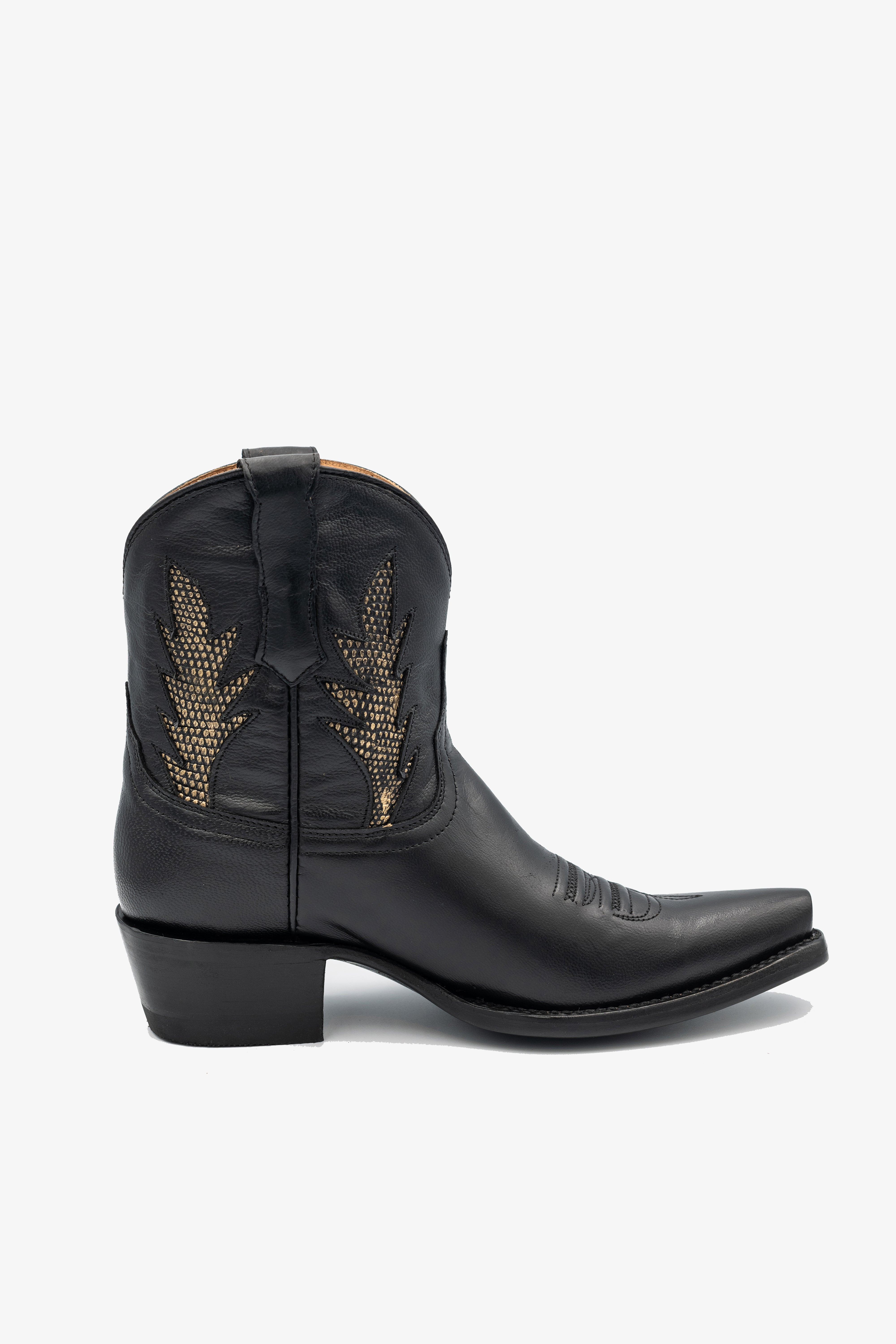 Lela Black Inlay