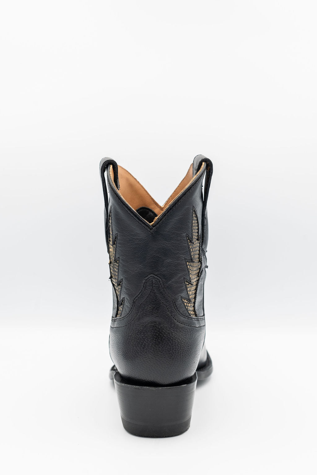 Lela Black Inlay