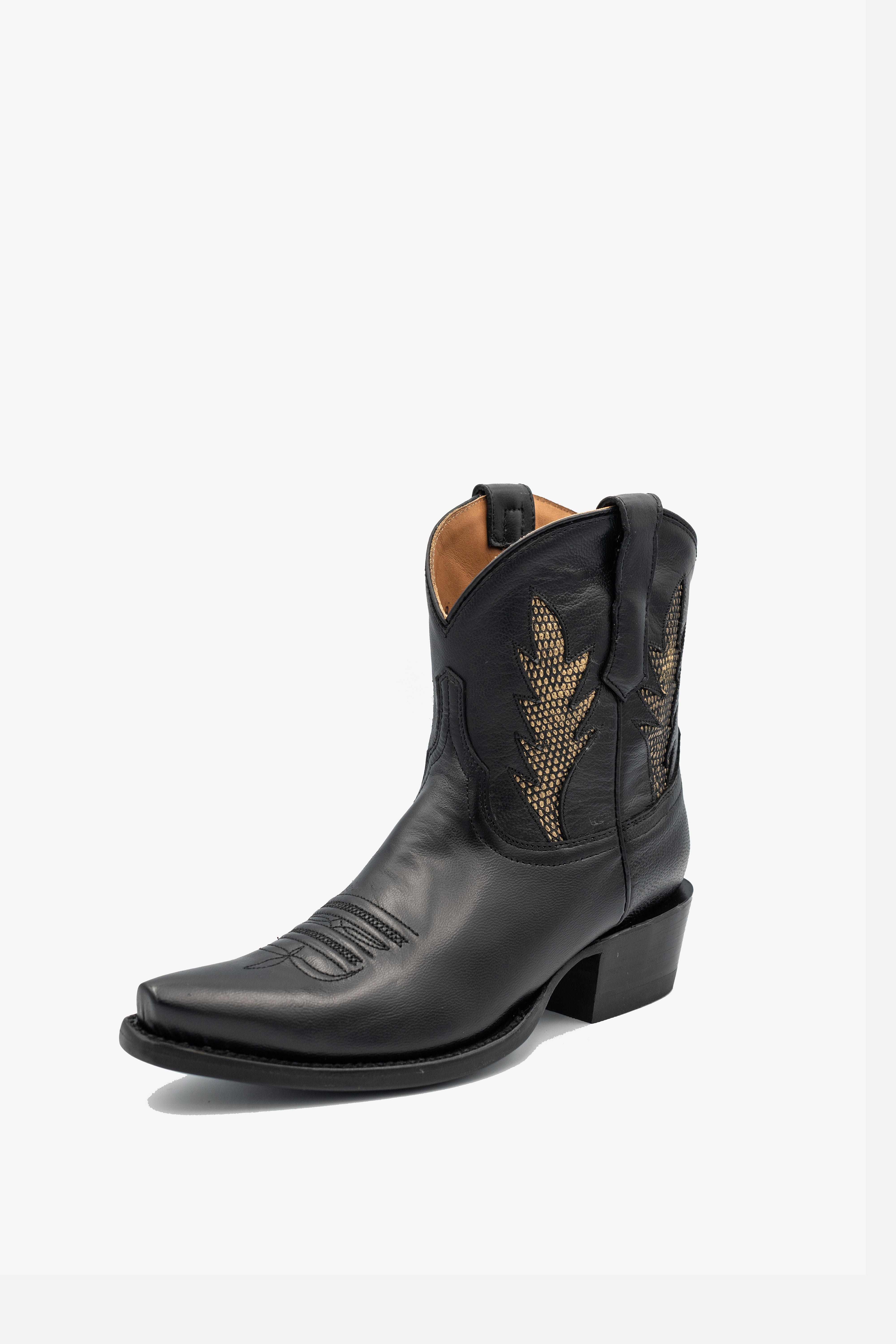 Lela Black Inlay