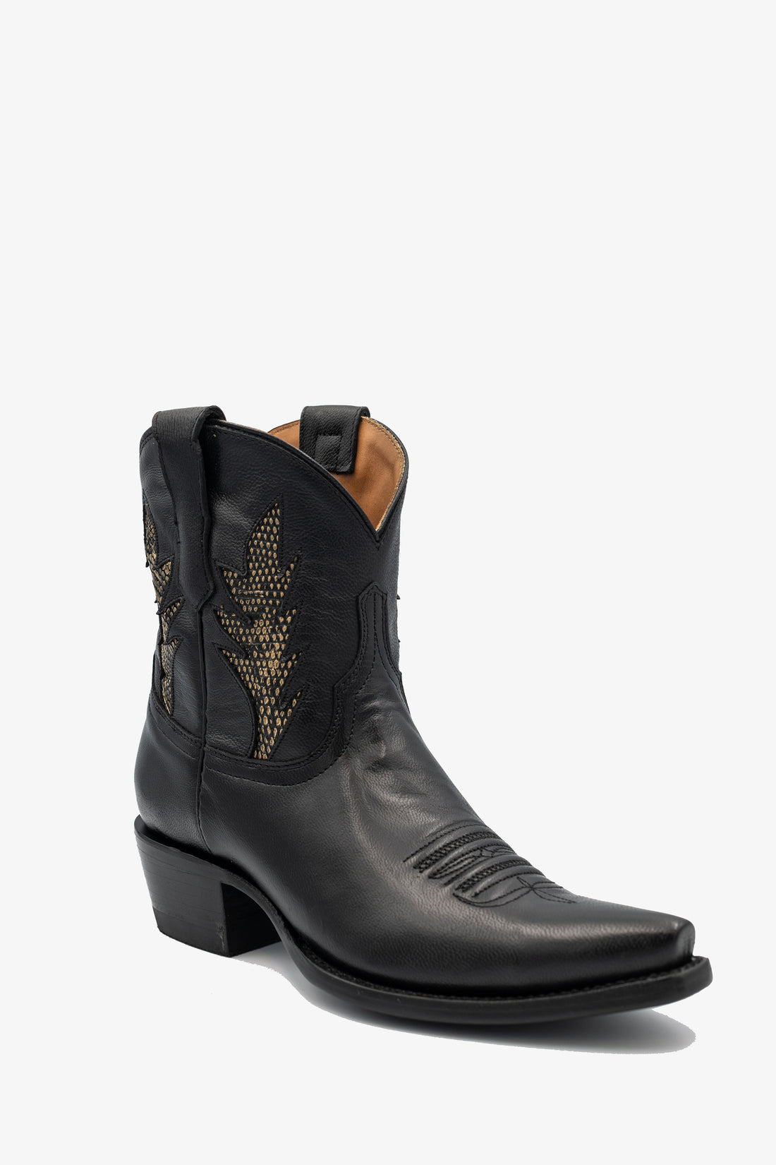 Lela Black Inlay