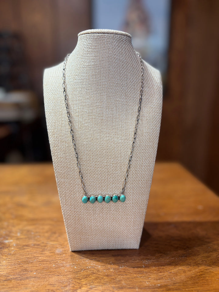 One Row Turquoise Necklace