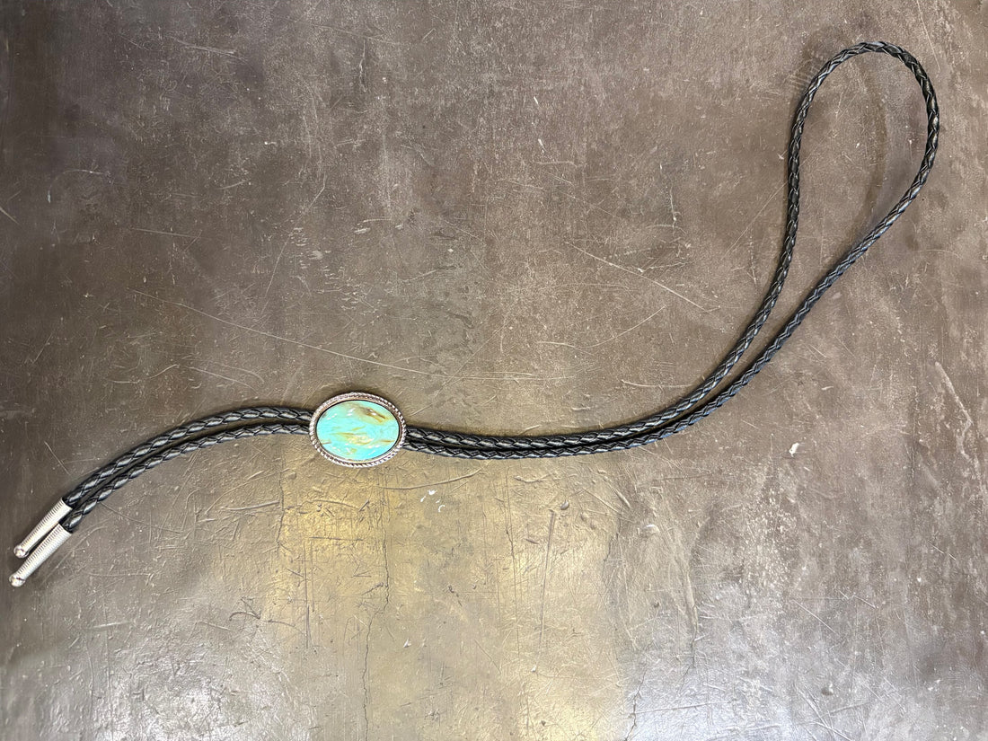 Oval Gemstone Bolo