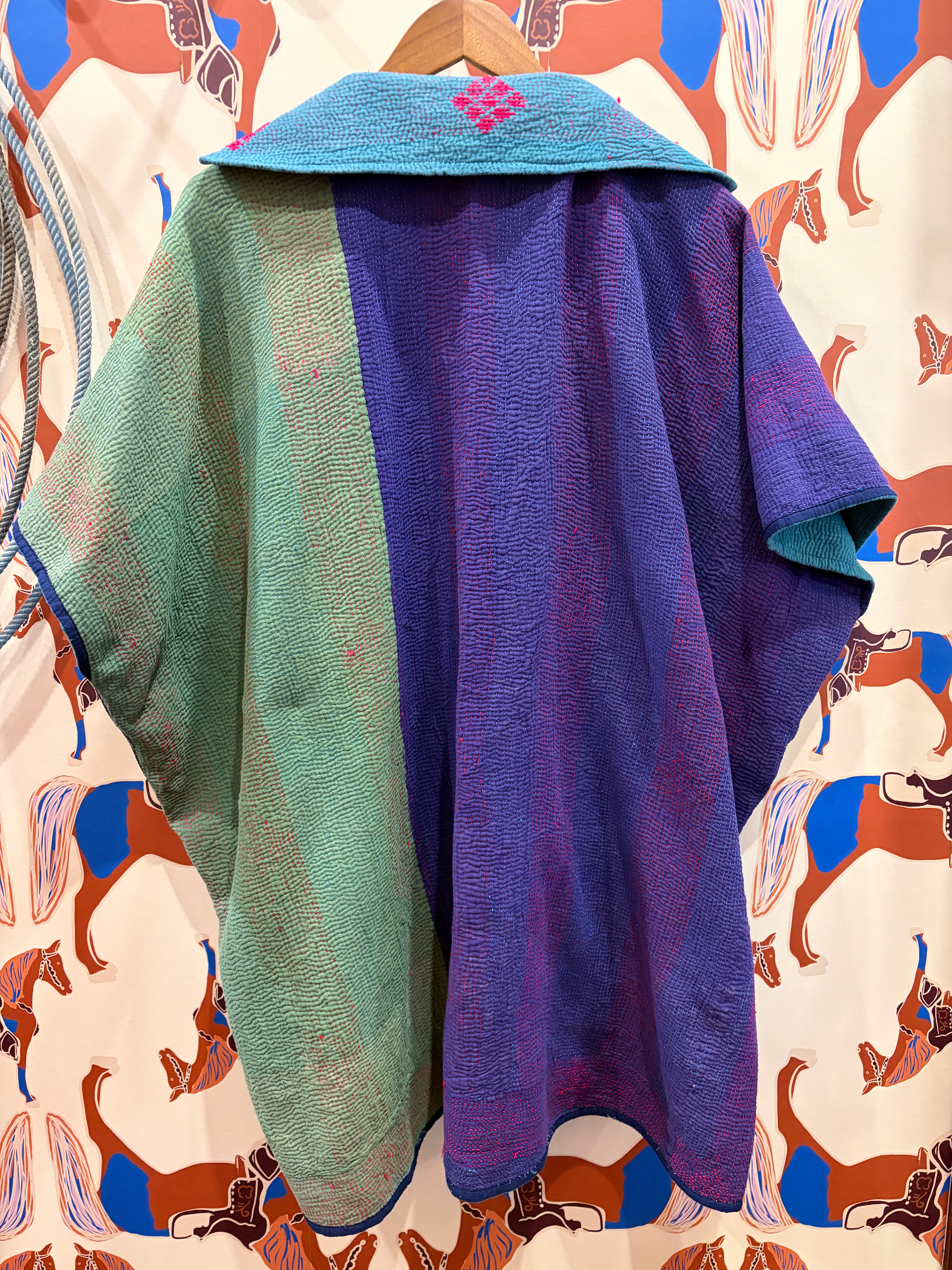 SaPeyKa Stitch Poncho