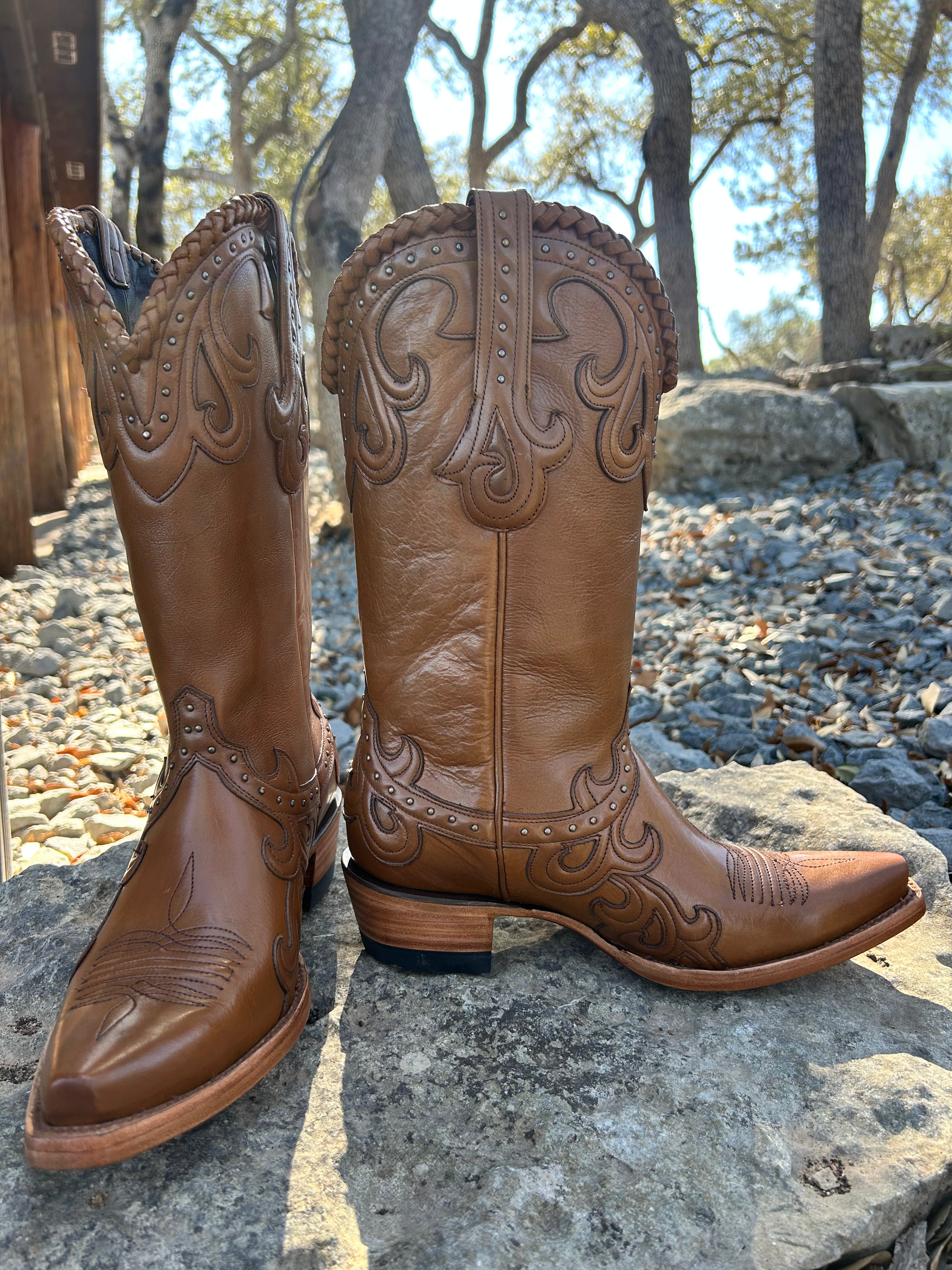 Tan Jersey Cowhide - Pointed Toe