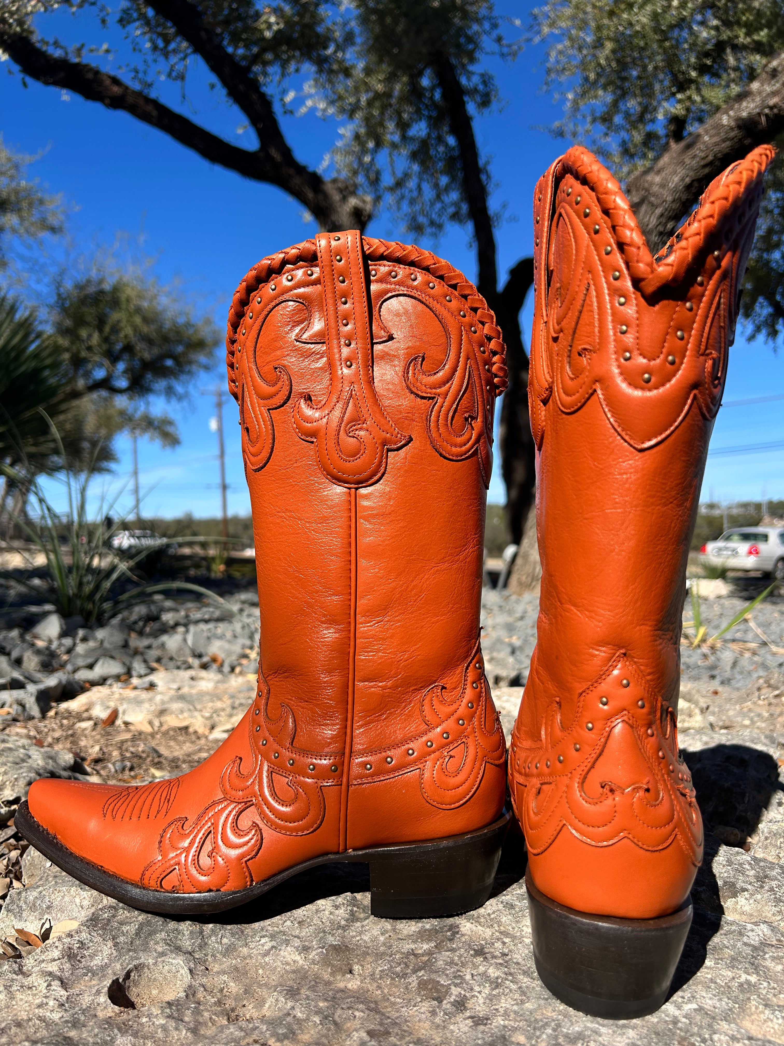 Azulado Orange Jersey Cowhide - Pointed Toe
