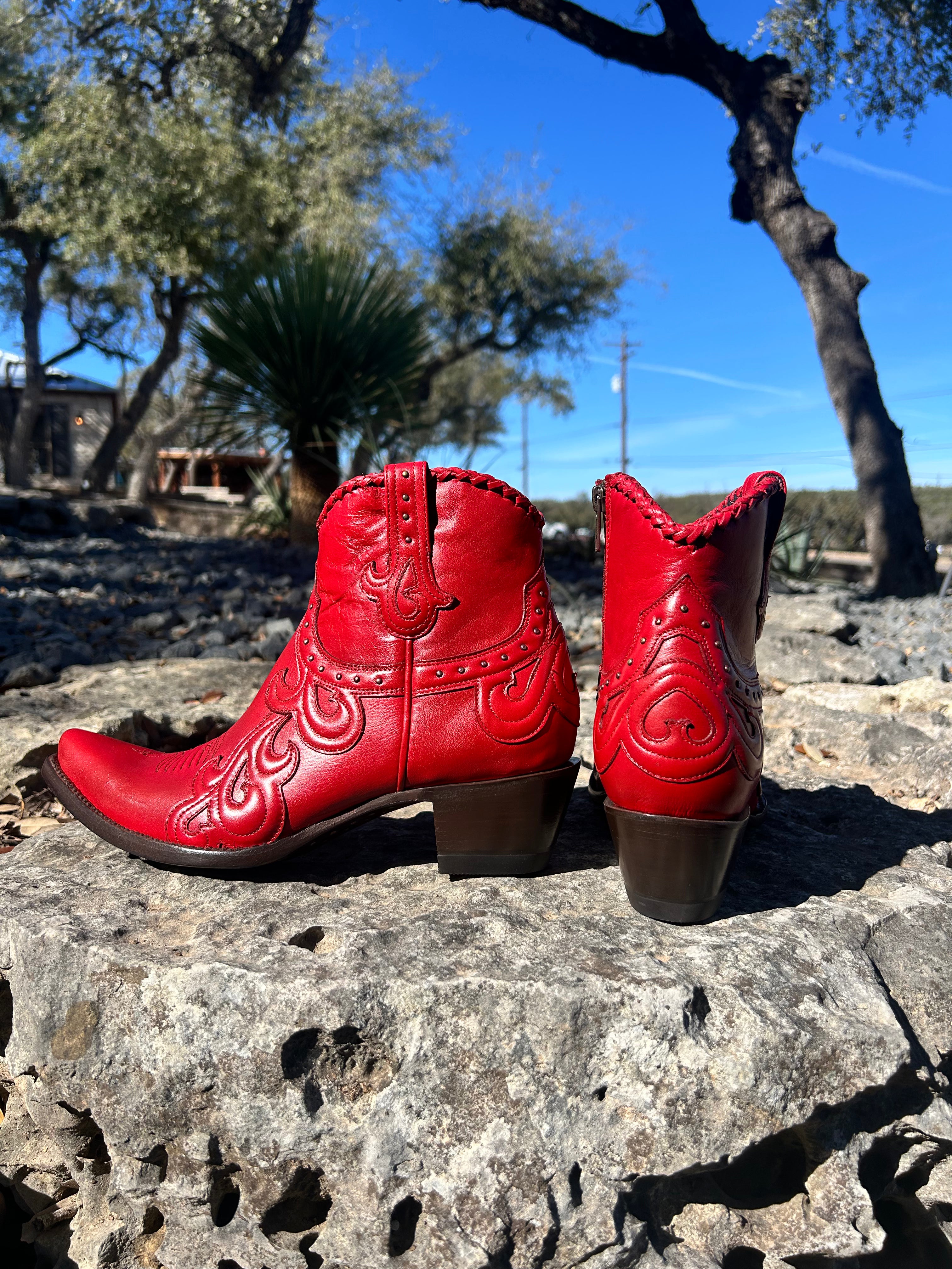 Azulado Red Jersey Cowhide