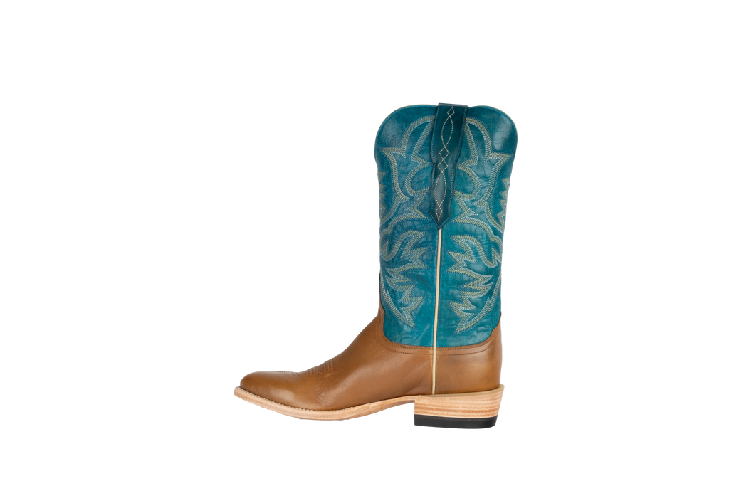 Cowhide Tan - Round Toe