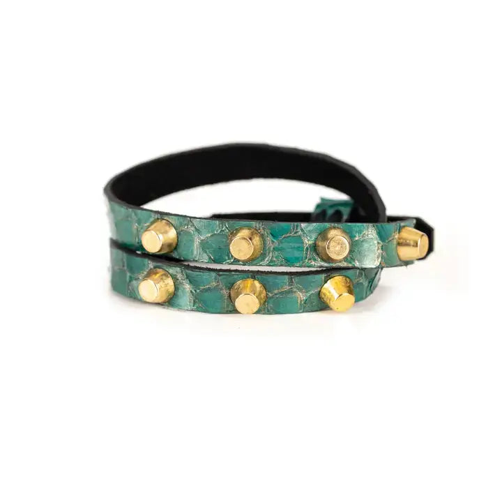 Crossed Emerald Stud Leather Bracelet: M 19 cm