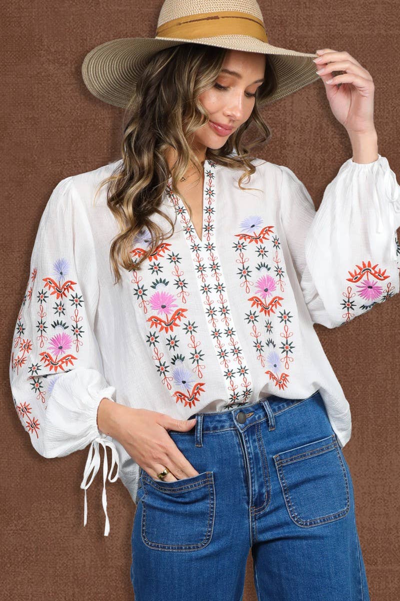 Vintage Embroidered Bohemian Blouse Top Off White