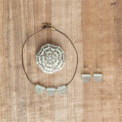 Playa Brass Earring, Glass Drop