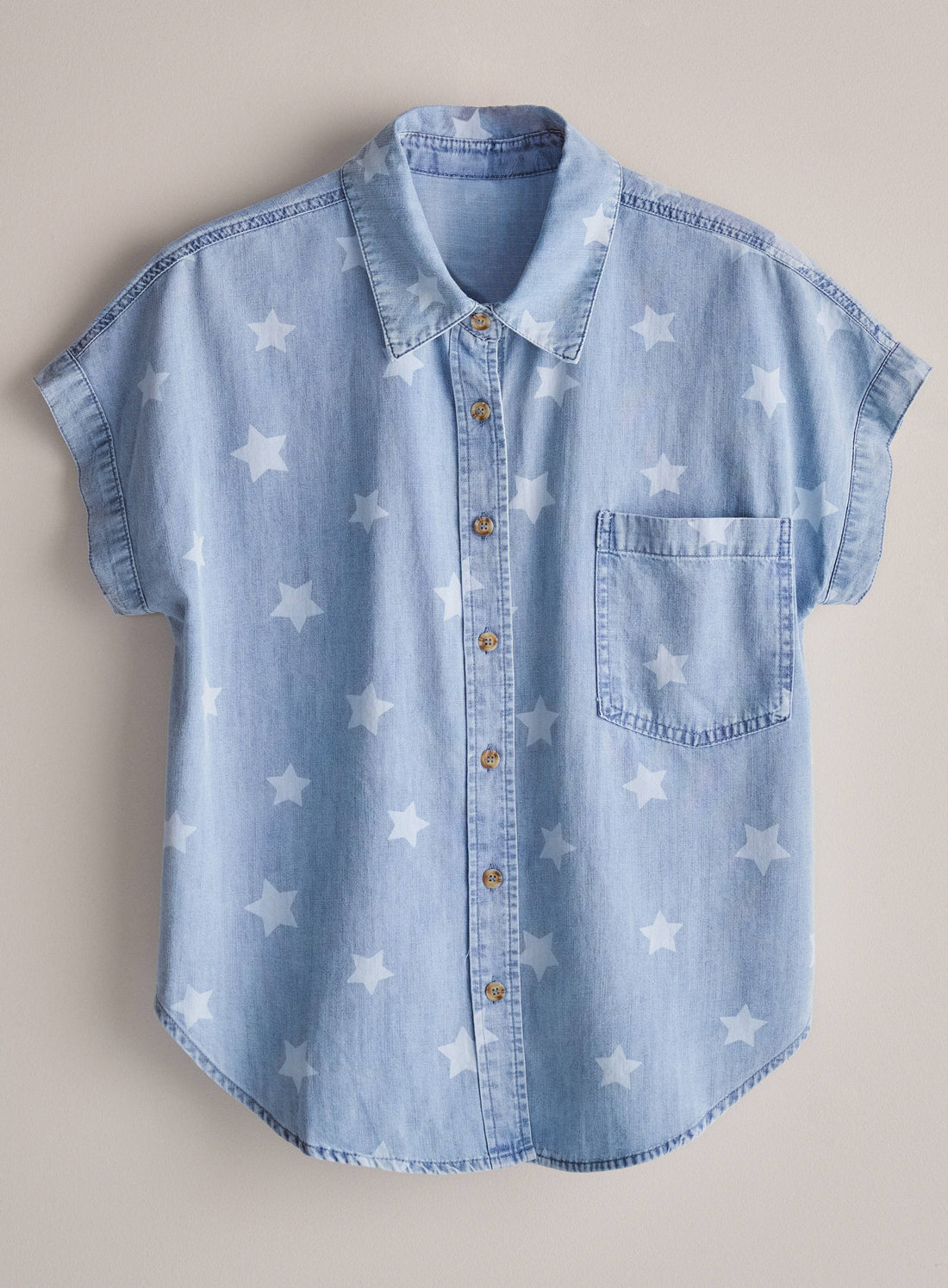 Star Print Chambray Short Sleeve Button Down: DENIM