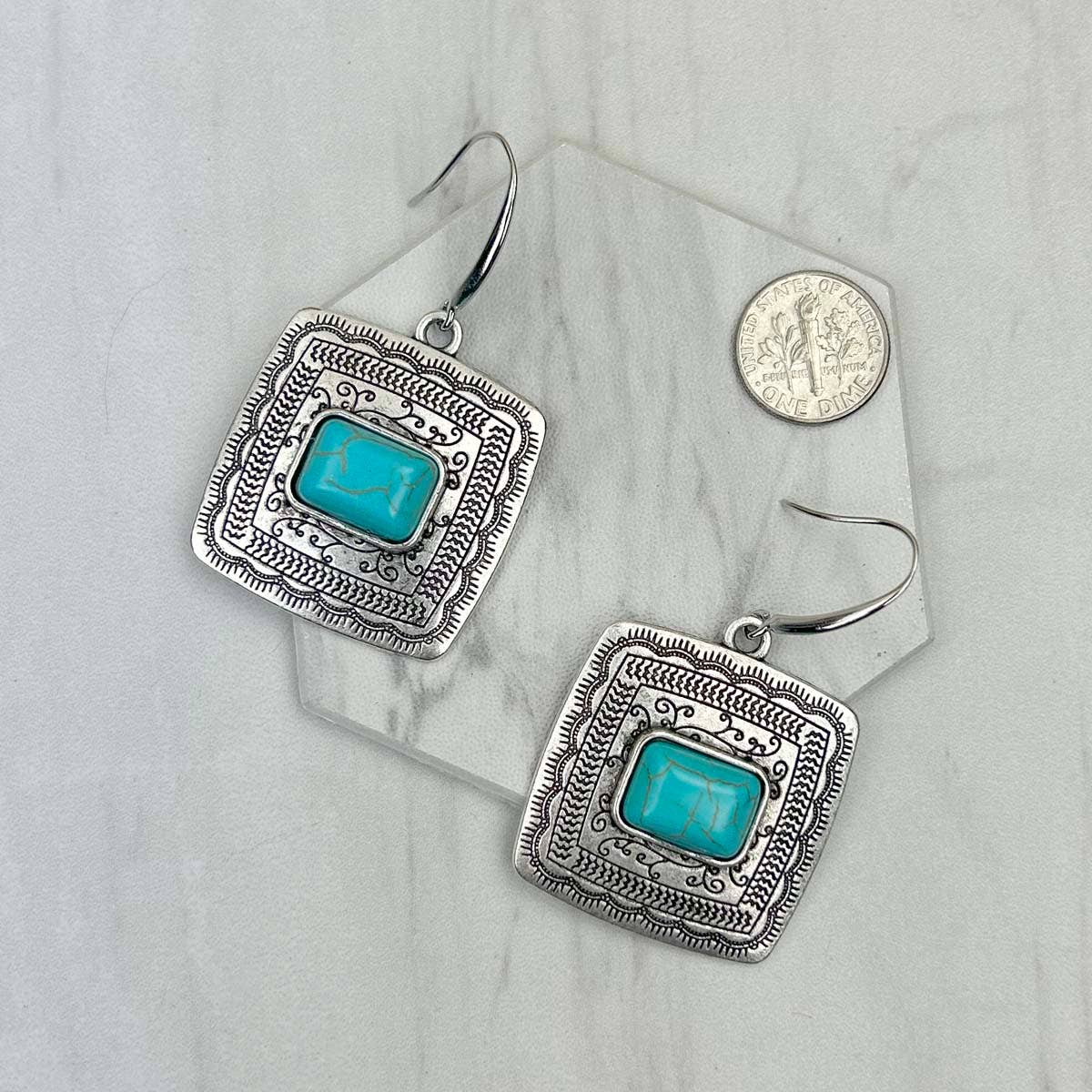 ER231205-01-BLUE                     Silver metal with blue turquoise stone beads Earrings: GREEN