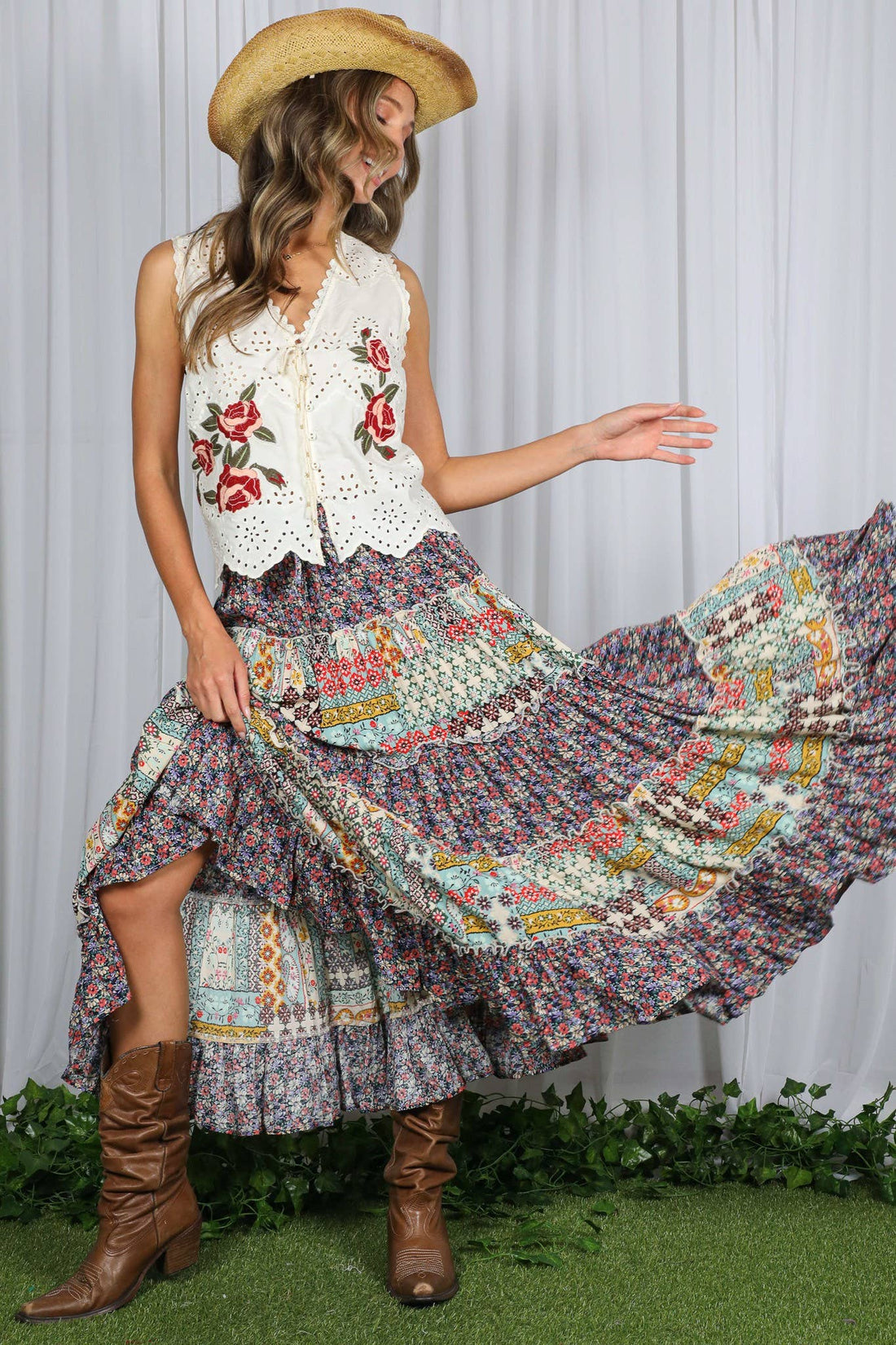 Eyelet Boho Floral Embroidery Patchwork Cotton Vest Cream