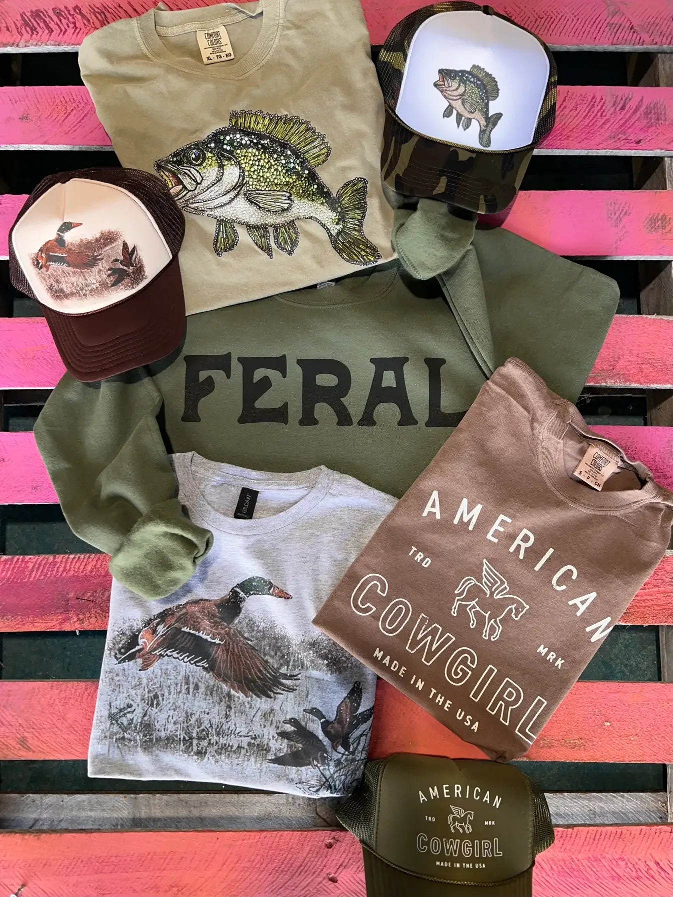 Retro Duck Trucker Caps: Brown & Tan