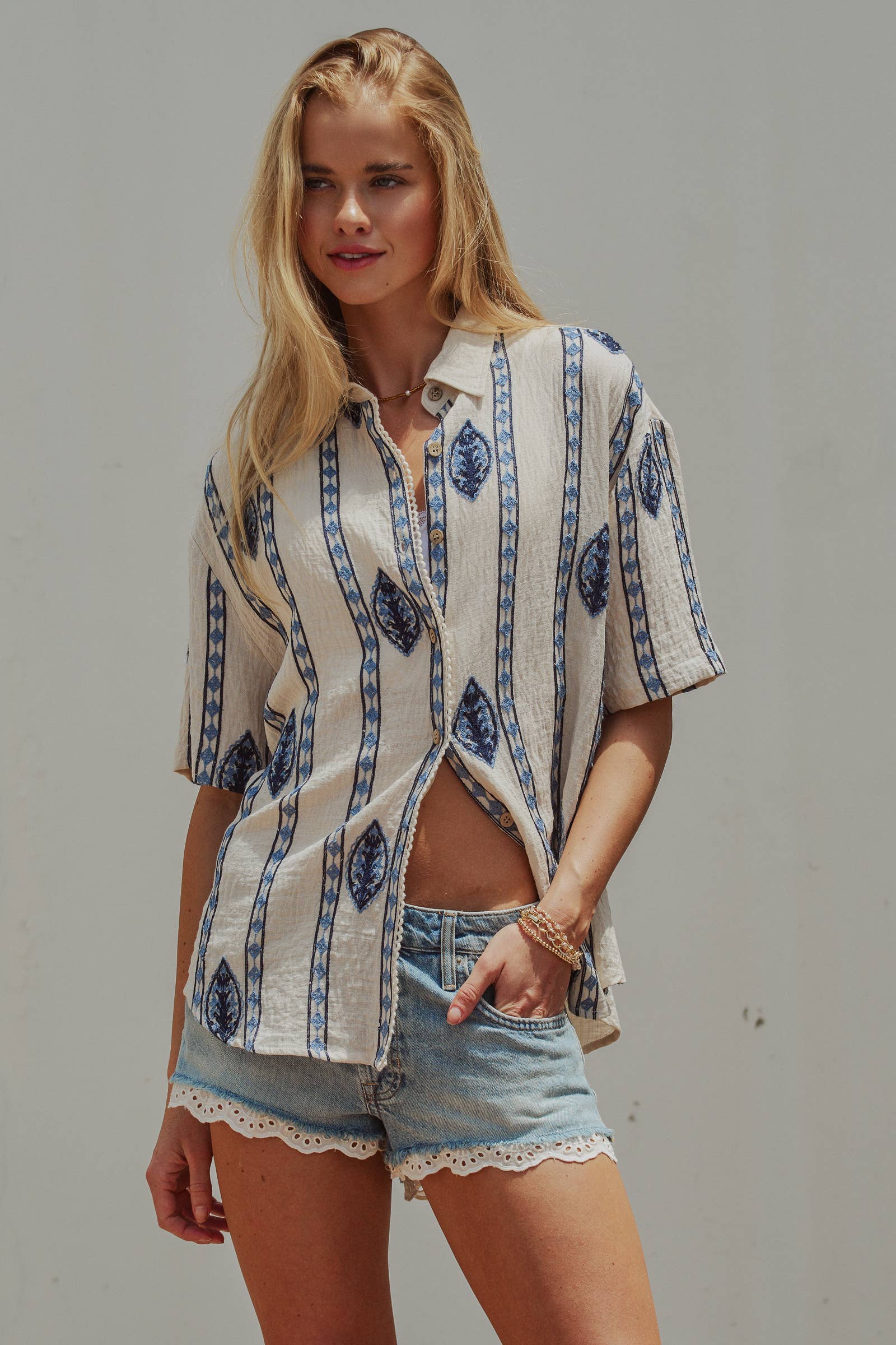 Boho Embroidered Linen Blend Resort Shirt: CREAM BLUE