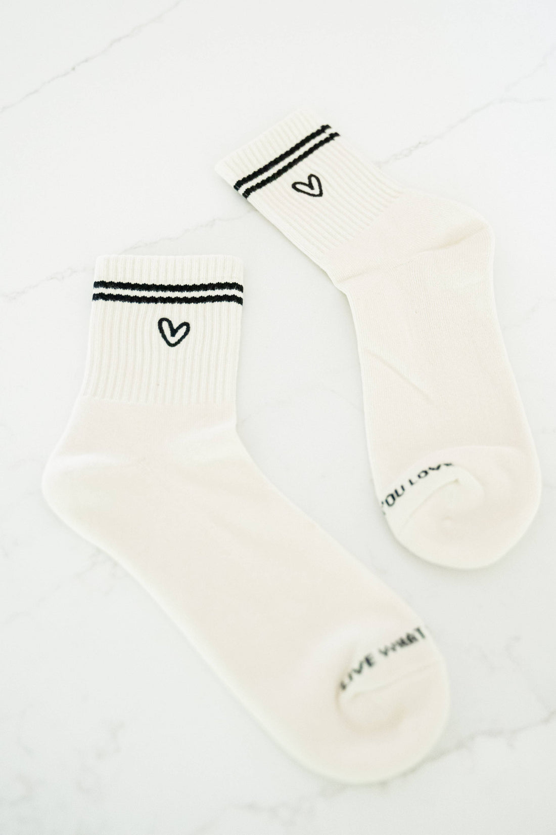 House of Shan "Shortie" Socks: Creme w/Pink